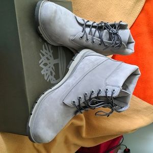 Timberland Gray Boots men's sz 9.5